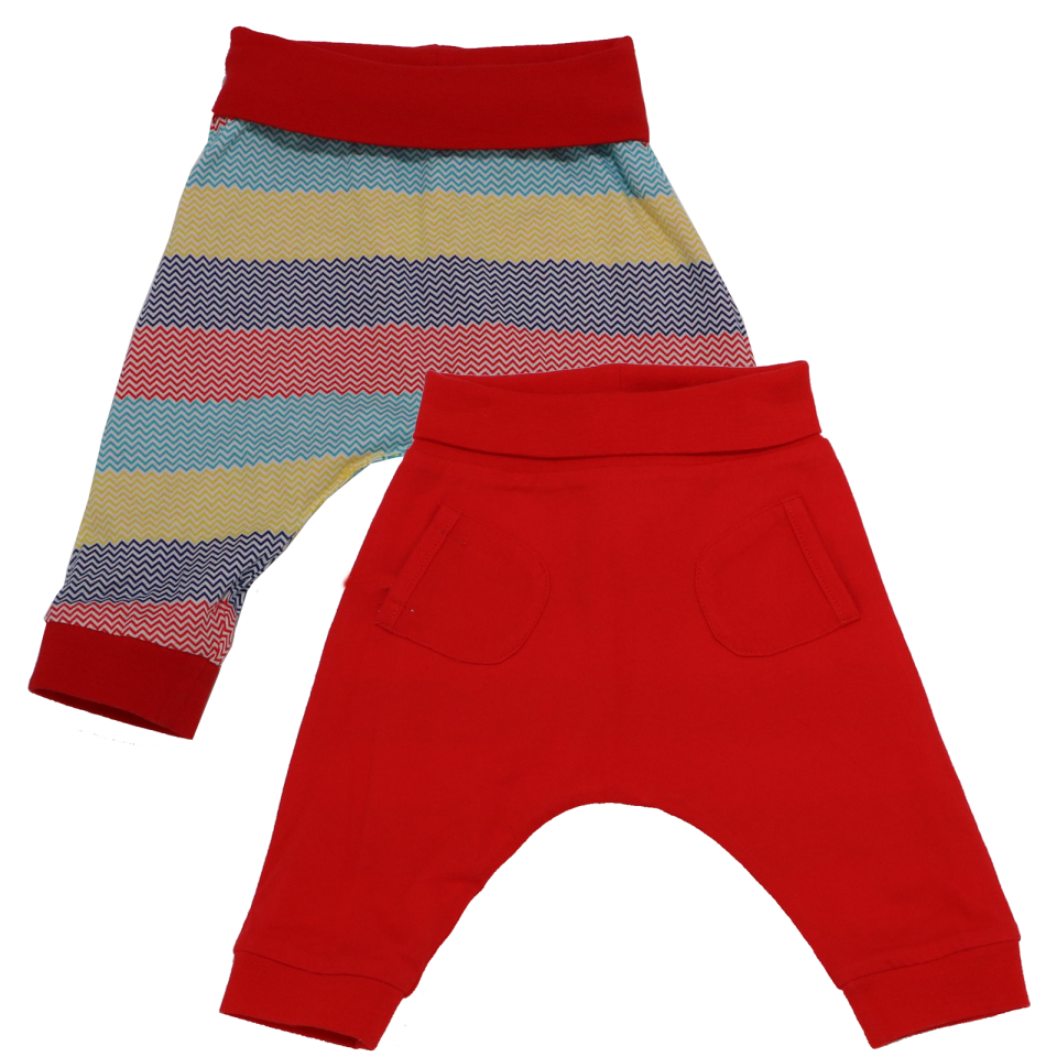 Pantaloni cu două fețe: roșii și cu dungulițe colorate