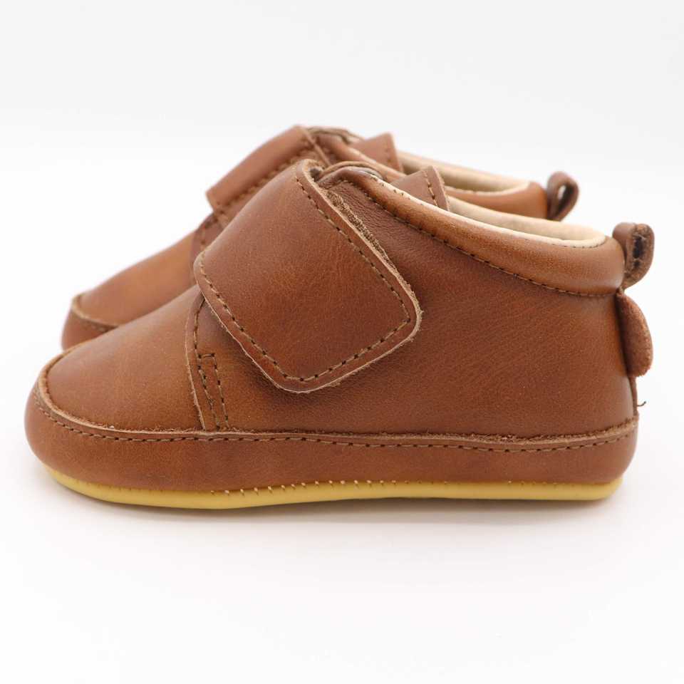 Pantofi barefoot ușor de încălțat