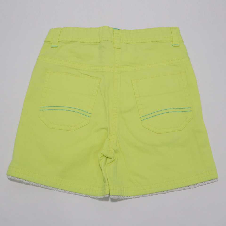 Pantaloni scurți galbeni cu dantelă la tiv Tom Tailor 7-8 ani (128cm)