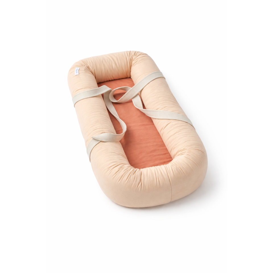 Baby Nest din bumbac organic Apple Blossom