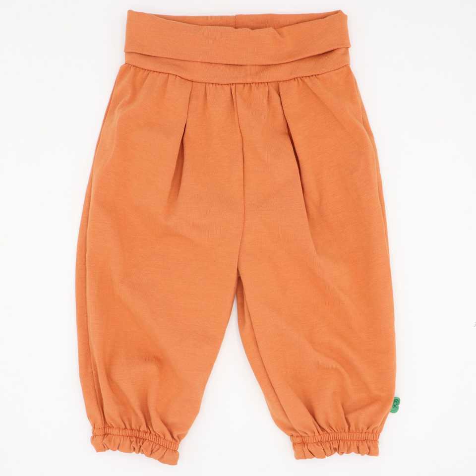 Pantaloni șic