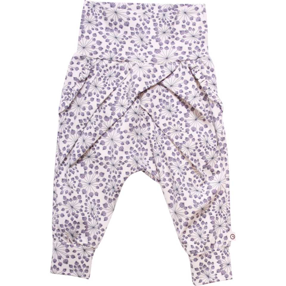 Pantaloni cu pliuri Juncus