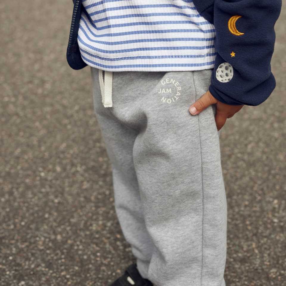 Pantaloni jogger gri pal cu buzunare