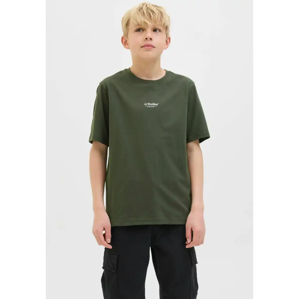 Tricou verde kaki băieți cu logo mic JJ Studios