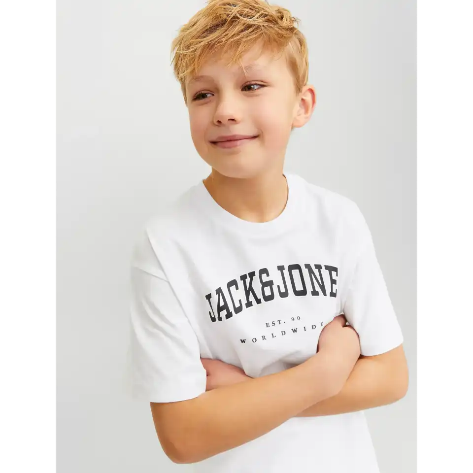 Tricou alb băieți cu logo varsity și croi lejer