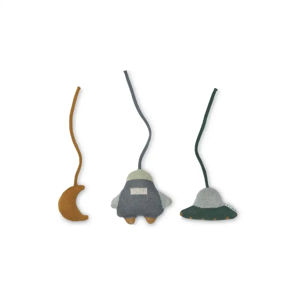 Set jucării tricotate cu tematică spațiu