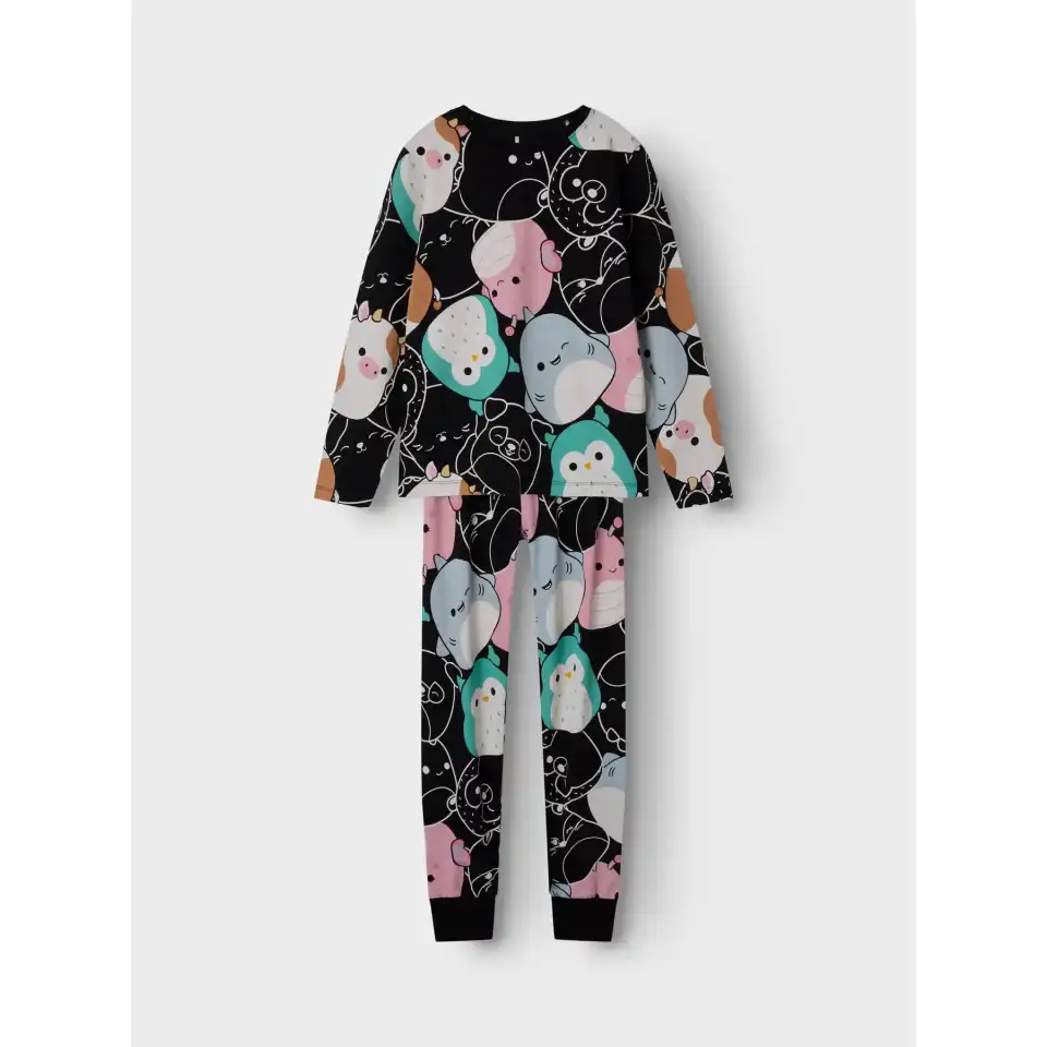 Set pijamale negre cu Squishmallows