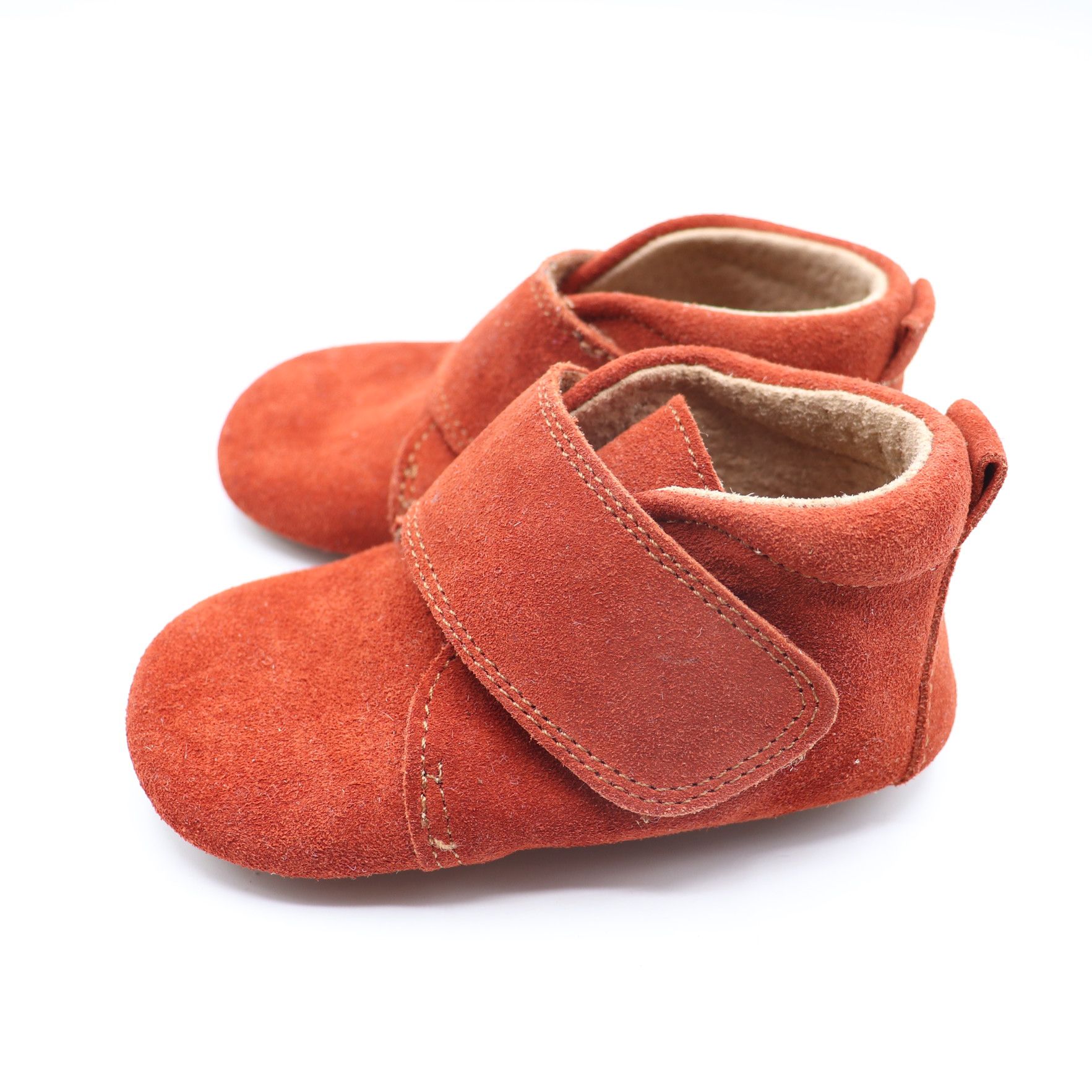 Pantofi roșii, barefoot 14010