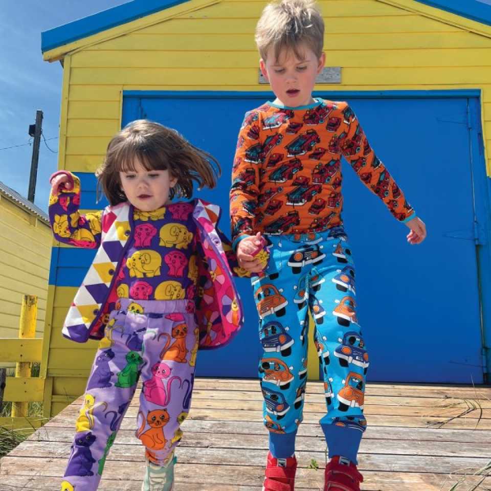 Pantaloni de trening bleu cu imprimeu mașini