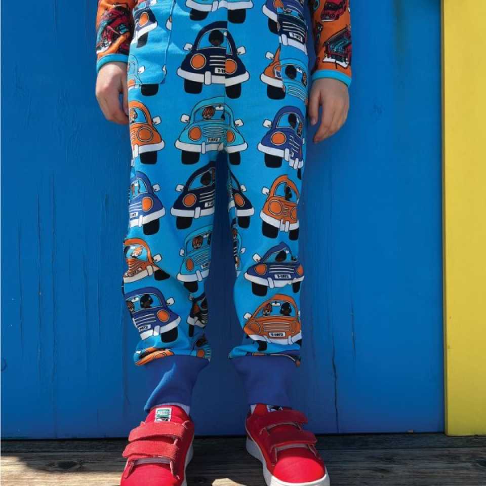Pantaloni de trening bleu cu imprimeu mașini